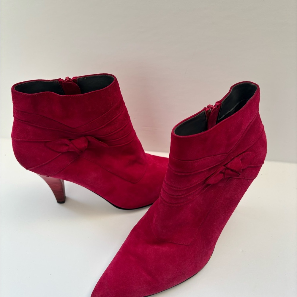 Sam & Libby Hot Pink Heeled booties Size‎ 8.5